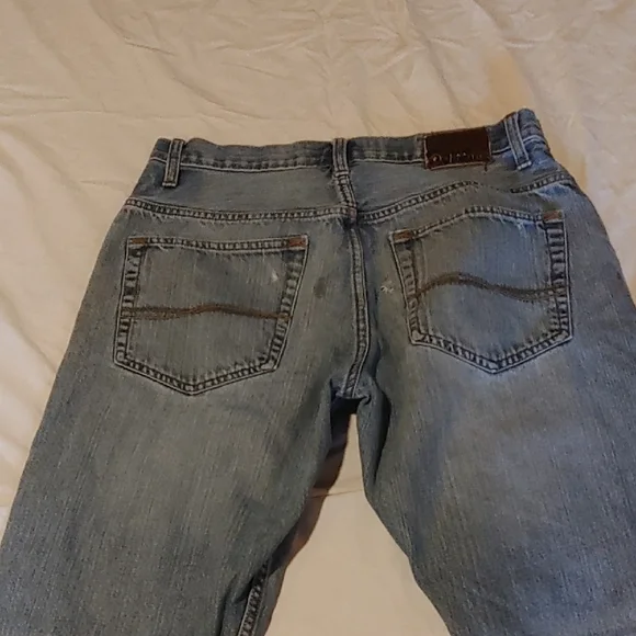 Lee Boot Cut Distressed - Picture 4 of 11